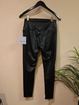 Ease of Motion Black Faux Leather Leggings Size Small thumbnail 2