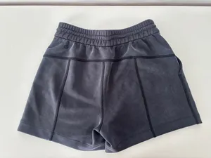 Lululemon Shorts Black  thumbnail 2