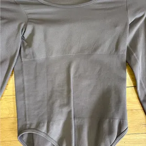 OQQ taupe Bodysuit thumbnail 2