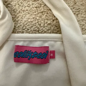 Edikted White Crop Top! thumbnail 5
