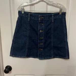 Levi’s‎ Jean skirt button front A-line size 30 thumbnail 2