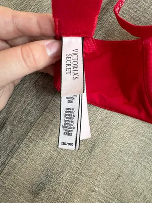 Victorias Secret Bra thumbnail 4