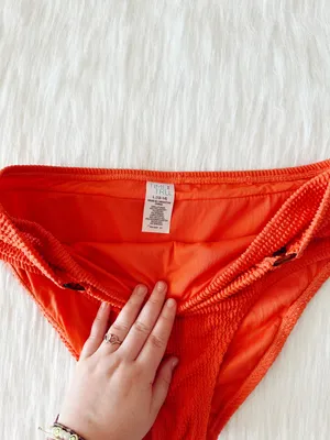 Time & Tru Bandeau High Waist Textured Bikini Set thumbnail 2