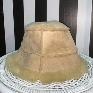 Y2K Vintage Tan Faux Suede /Fur Shearling Bucket Hat Reversible Unisex thumbnail 2