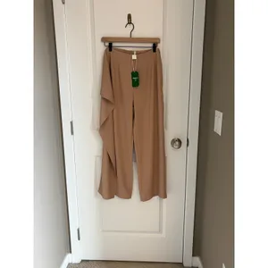 Halara Tan Asymmetrical Ruffle Wide Leg Trousers Pants Small Petite NWT 8YZ5V thumbnail 2