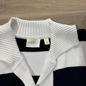 NWT Cyrus Striped Short Sleeve Sweater Top Women Size Small thumbnail 2
