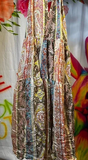 F58. Colorblock - Multicoloured midi dress with adjustable straps and tie back. thumbnail 1