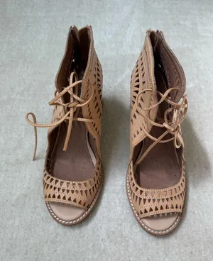 jeffrey campbell cordillo heels thumbnail 1