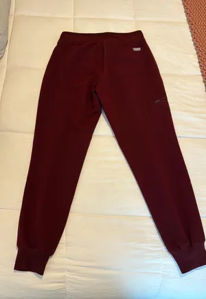 FIGS Zamora jogger thumbnail 2