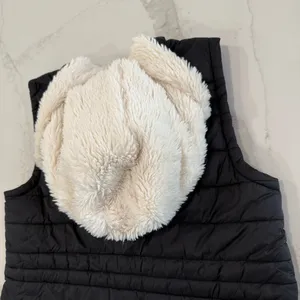 JACK by BB DAKOTA Quilted Full Zip Puffer Vest Faux Fur Hood Women’s Small Black thumbnail 9