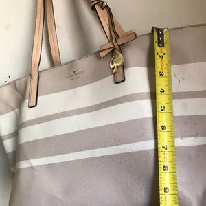 Kate Spade large leather Tote thumbnail 4