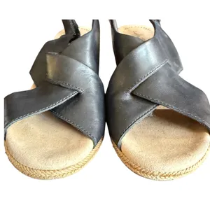 Clarks Lafley Alaine Wedge Sandals Womens 9.5 Black Leather‎ Comfort Espadrille thumbnail 5