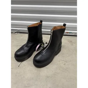 Wild Fable Womens Black Front Zip Chunky Platform Ankle Boots Size 11 NWT thumbnail 3
