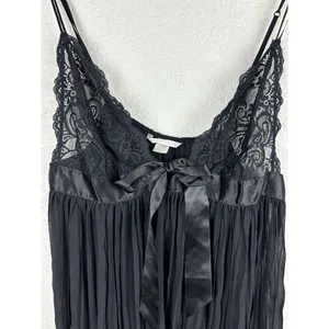 Victoria's Secret Womens Negligee Size Large Sheer Lace Sexy Romantic Nightgown thumbnail 3
