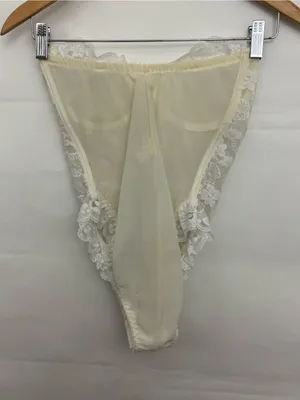 Vintage Union Made Dolores for Poirette Lace Bustier Bodysuit Ivory Lingerie 36 thumbnail 3