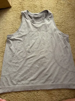 Lululemon Tank thumbnail 1