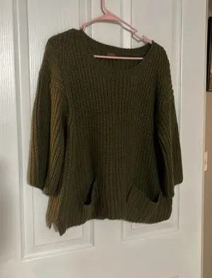 Sweater POL Women’s L  thumbnail 1