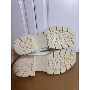 ZBY Women's Chunky Heel Sock Boot Cream Color Size‎ 9 thumbnail 4