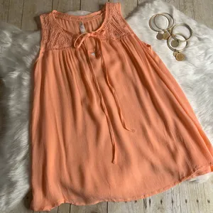 L Love Dusty Peach Crochet Lace Trim Sleeveless Top thumbnail 2