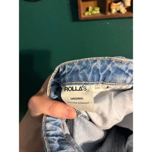 Rolla’s Light Wash Original High Rise Straight Jeans Size 24 thumbnail 4