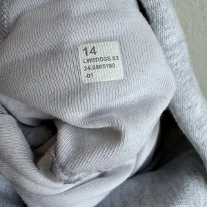 Lululemon womens 14 Scuba High Rise Jogger Crop Pant Sweatpant Fleece Light Grey thumbnail 5
