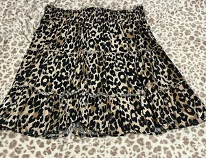 Charlie Paige Cheetah Print Skirt thumbnail 2