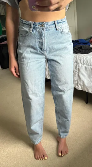 American Eagle Jeans thumbnail 1