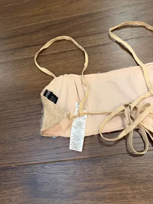 PrettyLittleThing Light Nude Lace Up Sequin Bandeau Top Size 6 - C27-078 thumbnail 7