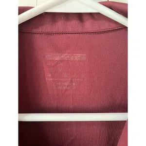 Base Layer Summer Long Sleeve Shirt size medium Red thumbnail 3