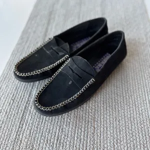Fashion Bug Black Faux Suede Loafers with Whip Stitiching Detail Sz 9 thumbnail 4