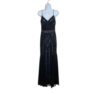 Marina V-Neck Beaded Navy Blue Formal Gown Size 6 Prom Hoco Ball Gala Retail$230 thumbnail 5