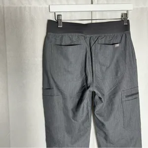 NWT Figs Gray Yola‎ W/ Yoga Waistband Petite Skinny Scrub Pants Size XSP thumbnail 4
