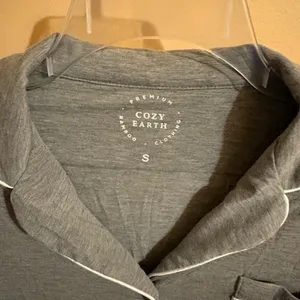 Cozy Earth Bamboo Stretch-Knit Long Sleeve Pajama Set in Gray thumbnail 4