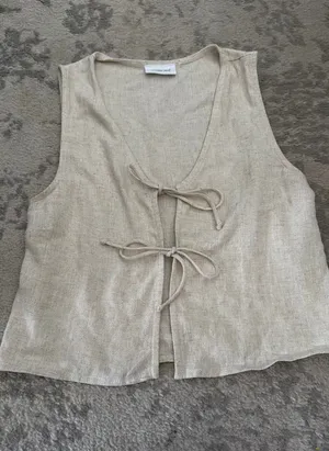 Willow + Root Top thumbnail 1