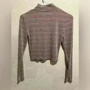 Arizona Jeans Women’s Mockneck Green Stripe Rayon‎ Top Size S thumbnail 2