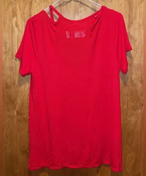 PINK vs Bling Ohio State Buckeyes Shirt Red Size M thumbnail 2