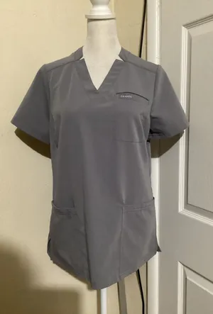 Jaanuu Women Gray V-Neck Scrub Top Short Sleeve Size S Style LN 157 thumbnail 1