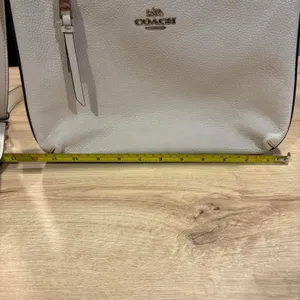 Coach Pebbled‎ Leather Crossbody Bag Chalk White Gold Hardware F29210 thumbnail 9