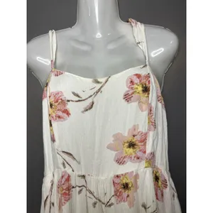 Kimchi Blue Romper Womens Medium White Floral Smocked Double Strap Boho thumbnail 2
