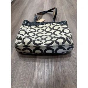 Coach‎ Aubrey Tote Bag Purse Large Designer Y2K Retro Luxury Cream Black Logo thumbnail 4