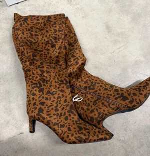 A New Day Leopard Print Tall Boots Brown Black Pointed Toe Kitten Heel Size 8 thumbnail 1