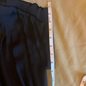 Simply Vera, Vera Wang Vince Camuto Black V-Neck Blouse thumbnail 5