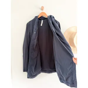 Lululemon | Blissed Out Wrap Hooded Tencel Jacket Navy | Sz 6 thumbnail 9