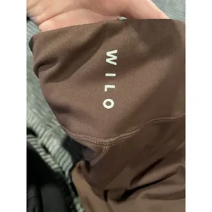 Wilo Size S Stretch Flare Leg Leggings Brown Casual Pull On Pants thumbnail 3