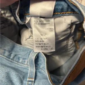 Levi’s 501 Original Fit High Rise Womens Shorts size W27 thumbnail 5