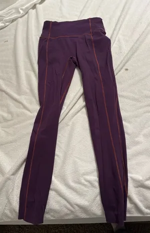 Purple Leggings Size M thumbnail 1