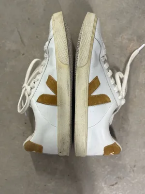 Veja Esplar Leather Sneakers in White Safran Suede Woman's Size 37 thumbnail 5
