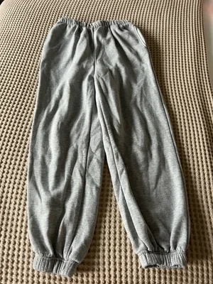 Gray joggers size small #loungewear #athleisure thumbnail 1
