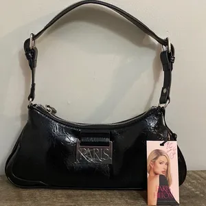 Paris Hilton New! Mini black purse handbag thumbnail 1