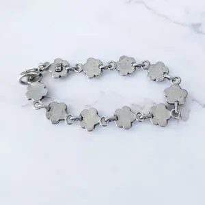 Vintage Premier Designs Clasp Bracelet Flowers with Iridescent Gems thumbnail 5